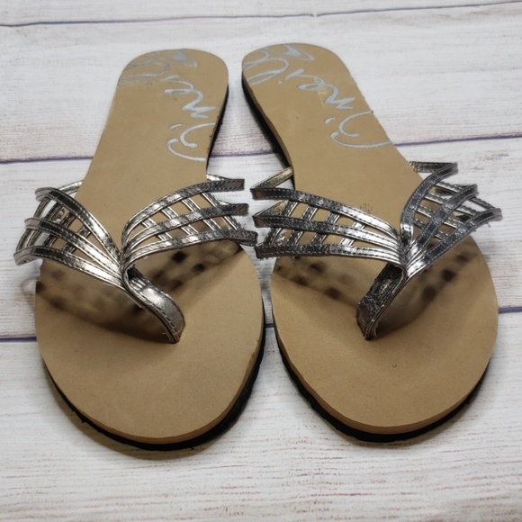 oneill womens flip flops